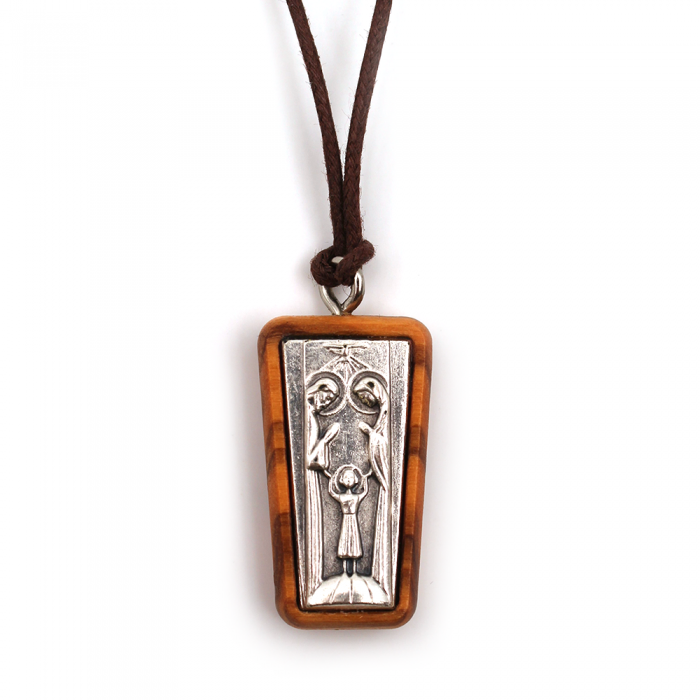 Pendentif sainte Famille métal et bois d'olivier