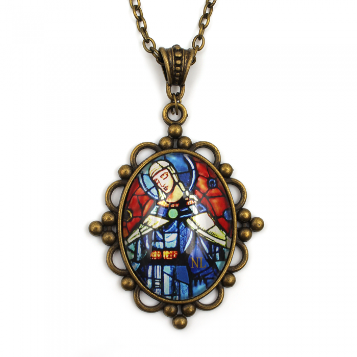 Collier médaillon ovale façon bijou ancien, Vierge