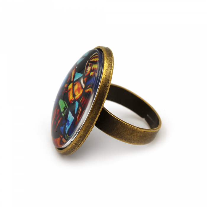 Oval cabochon ring