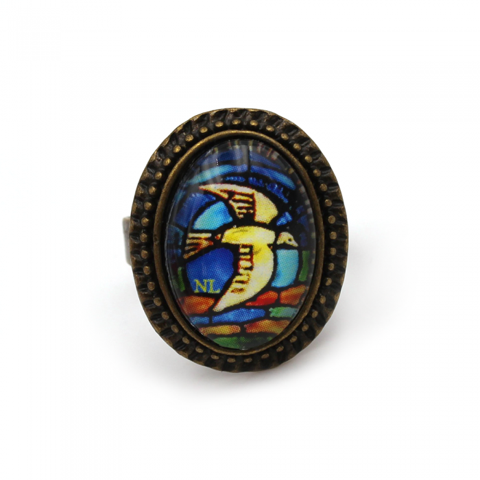Bague ovale cabochon, Colombe
