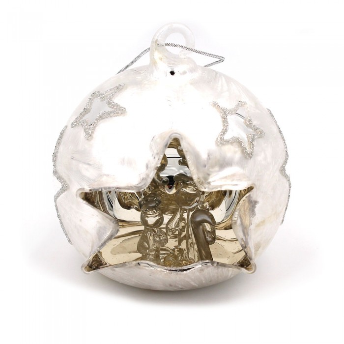 Nativité en verre dans boule verre argent