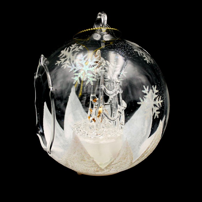 Nativité en verre dans boule verre transparent