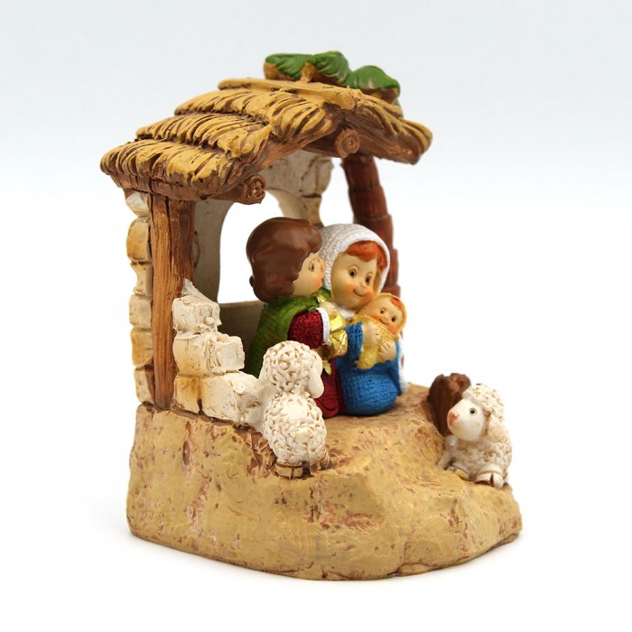 Crèche enfantine avec mouton