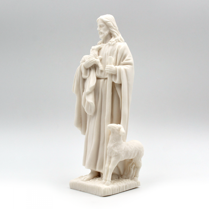 Statue Jésus le bon pasteur