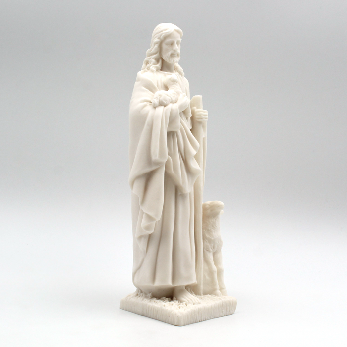 Statue Jésus le bon pasteur