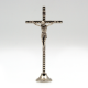 Croix métal sur socle