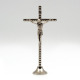 Cross metal pedestal