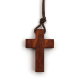 Croix bois teinté