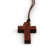 Croix bois teinté